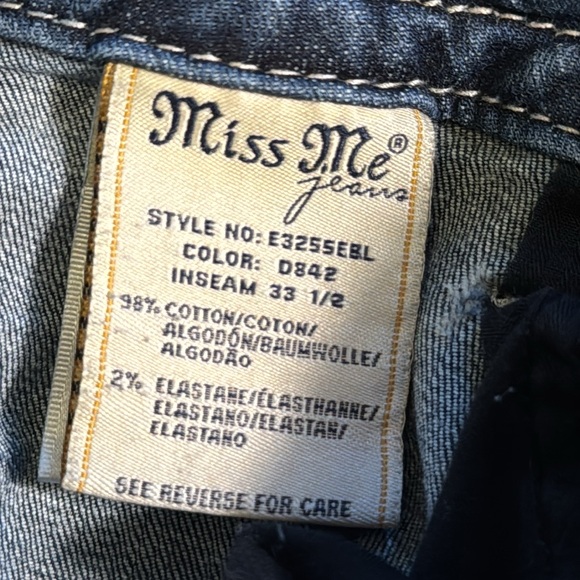 Miss Me jeans hard to find size 34 with slight stretch! - Picture 2 of 7